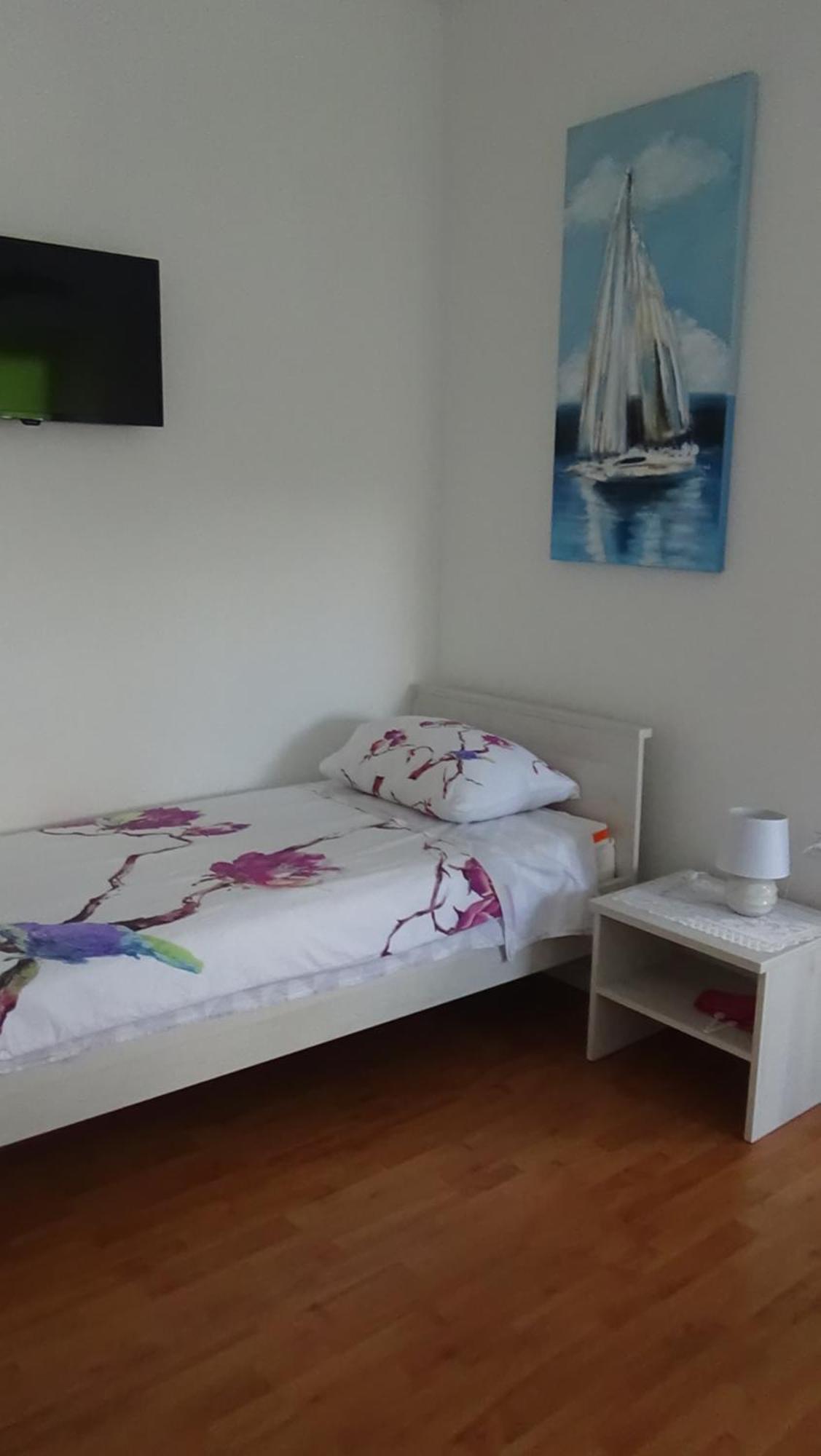 Apartmani Rina ชิเบนิก ภายนอก รูปภาพ